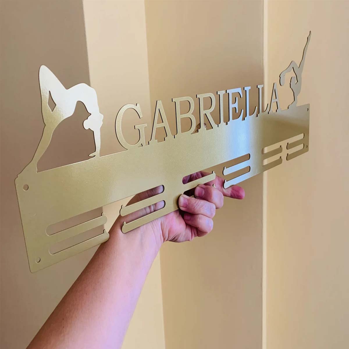 Rak Pajangan Medali Logam Olah - Baby Nursery Ornaments ulasan dan harga